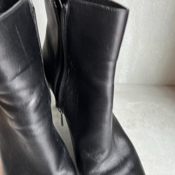 Michael Kors Blaine Heeled Booties Black Size 9.5 side zip - Picture 3 of 11